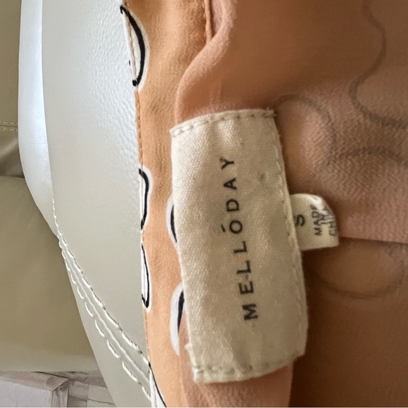 MELLODAY Tan and Black Tiered Ruffled Mini Dress - Picture 4 of 7